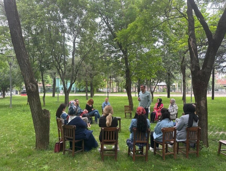 BTÜ-SEM’de Aile Danışmanlığı Eğitimi kayıtları devam ediyor BURSA TEKNİK ÜNİVERSİTESİ, SÜREKLİ EĞİTİM UYGULAMA VE ARAŞTIRMA MERKEZİ (BTÜ-SEM)