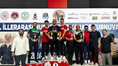 MANİSA'DA YAPILAN 3. MURAT EŞSİZ İLLER ARASI KARATE ŞAMPİYONASI'NDA BURSA