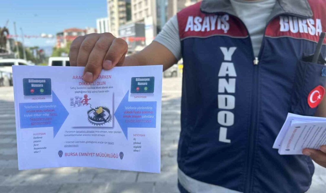 Bursa polisi sokak sokak gezerek uyarıyor, dolandırıcılara inanmayın BURSA POLİSİ SOKAK SOKAK GEZEREK UYARIYOR..DOLANDIRICILARA İNANMAYIN