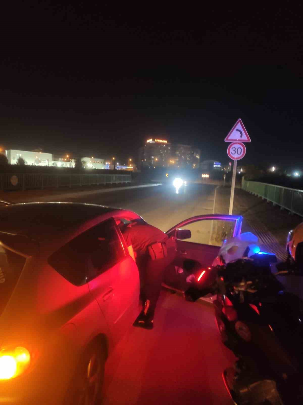 ÇELTİKKÖY MAHALLESİ ABLUKA ALTINA ALINDI, YUNUSLAR GECE BOYU KUŞ UÇURTMADI