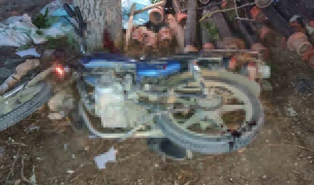 Bursa’da motosiklet ağaca çarptı: 1 ölü, 1 yaralı BURSA’NIN KARACABEY İLÇESİNDE MOTOSİKLETİN SÜRÜCÜSÜNÜN DİREKSİYON HAKİMİYETİNİ KAYBETMESİ SONUCU MEYDANA