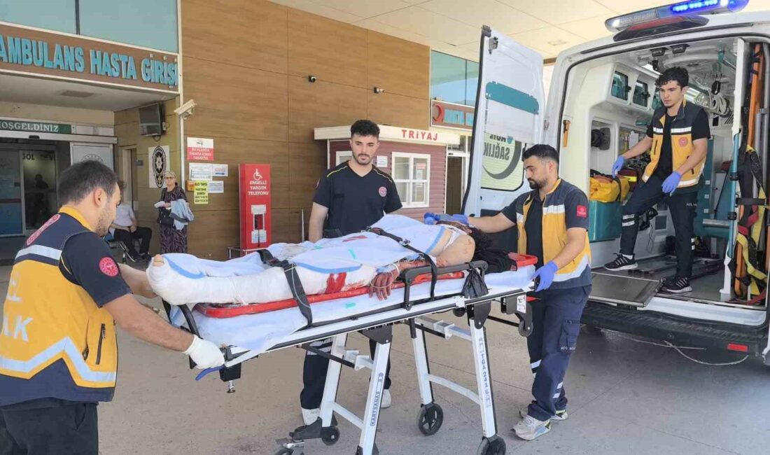 Bursa’da motosiklet ile hafif ticari araç kafa kafaya çarpıştı: 1’i ağır 2 yaralı BURSA'NIN İNEGÖL İLÇESİNDE MEYDANA GELEN KAZADA HAFİF TİCARİ ARAÇ İLE