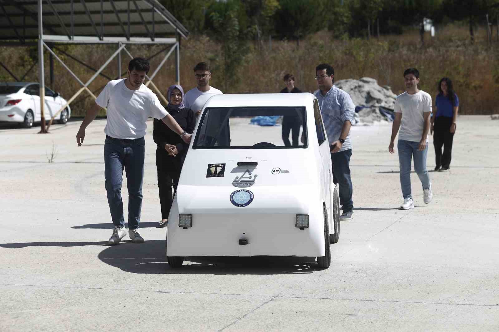 OTAGG, KAMPÜS İÇERİSİNDE DOLAŞACAK OTONOM ARACIN TANITIMINI YAPTI