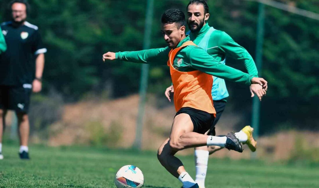 BURSASPOR'DA YENİ SEZON HAZIRLIKLARI SÜRÜYOR.