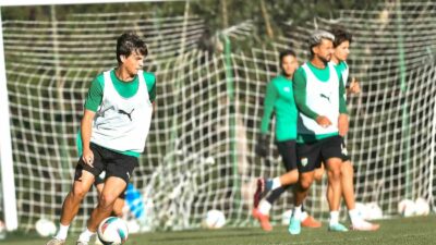 BURSASPOR'UN KAMP ÇALIŞMALARI DEVAM EDİYOR.