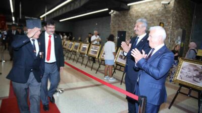 BURSA'DA 30 AĞUSTOS ZAFER BAYRAMI COŞKUYLA KUTLANIRKEN, BURULAŞ TARAFINDAN ZAFER