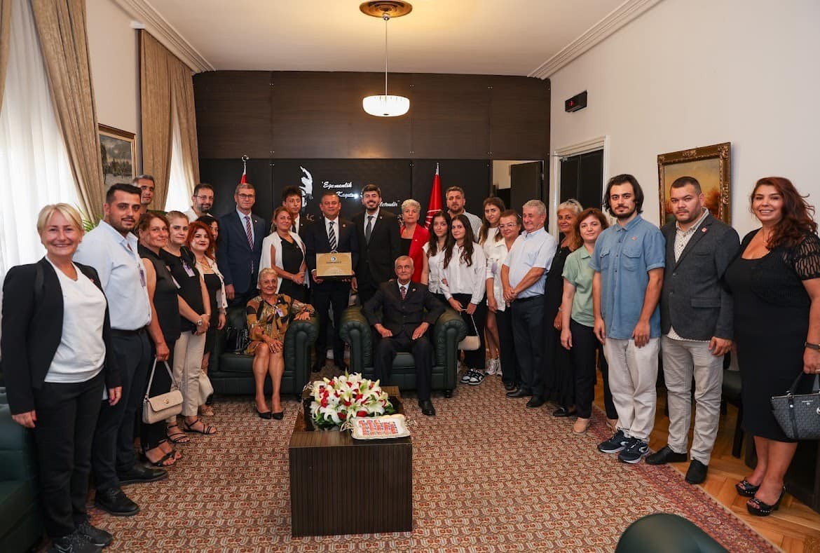 CHP GENEL BAŞKANI ÖZGÜR ÖZEL, EKİM AYINDA TEKRAR MUDANYA'YA GELİYOR.
