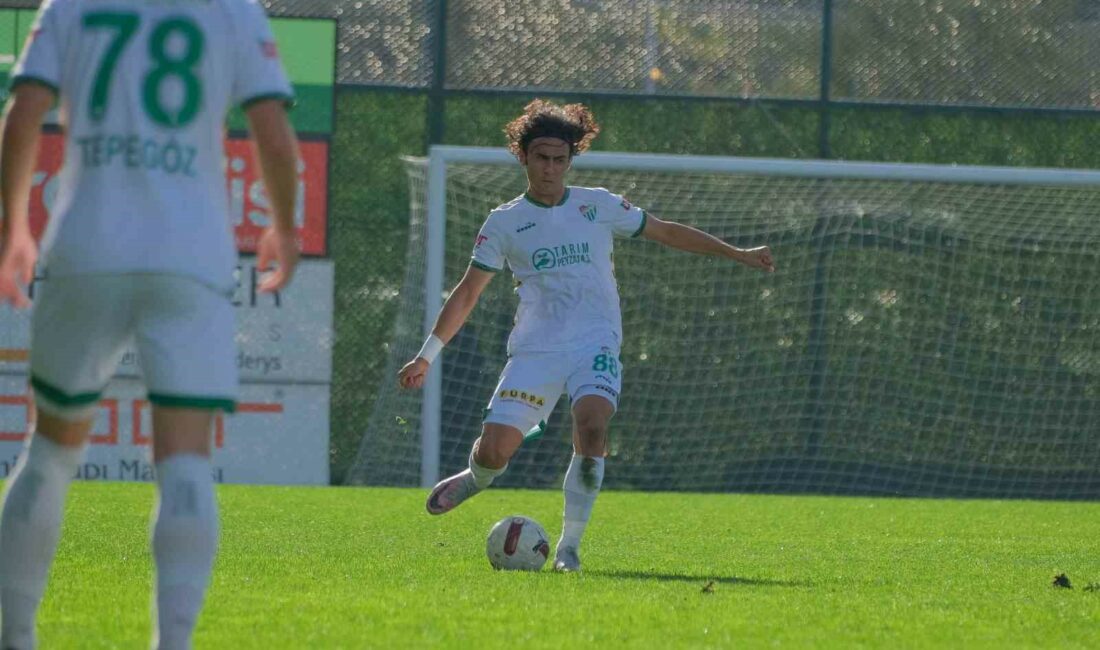 YİĞİT FİDAN BURSASPOR'A VEDA ETTİ.