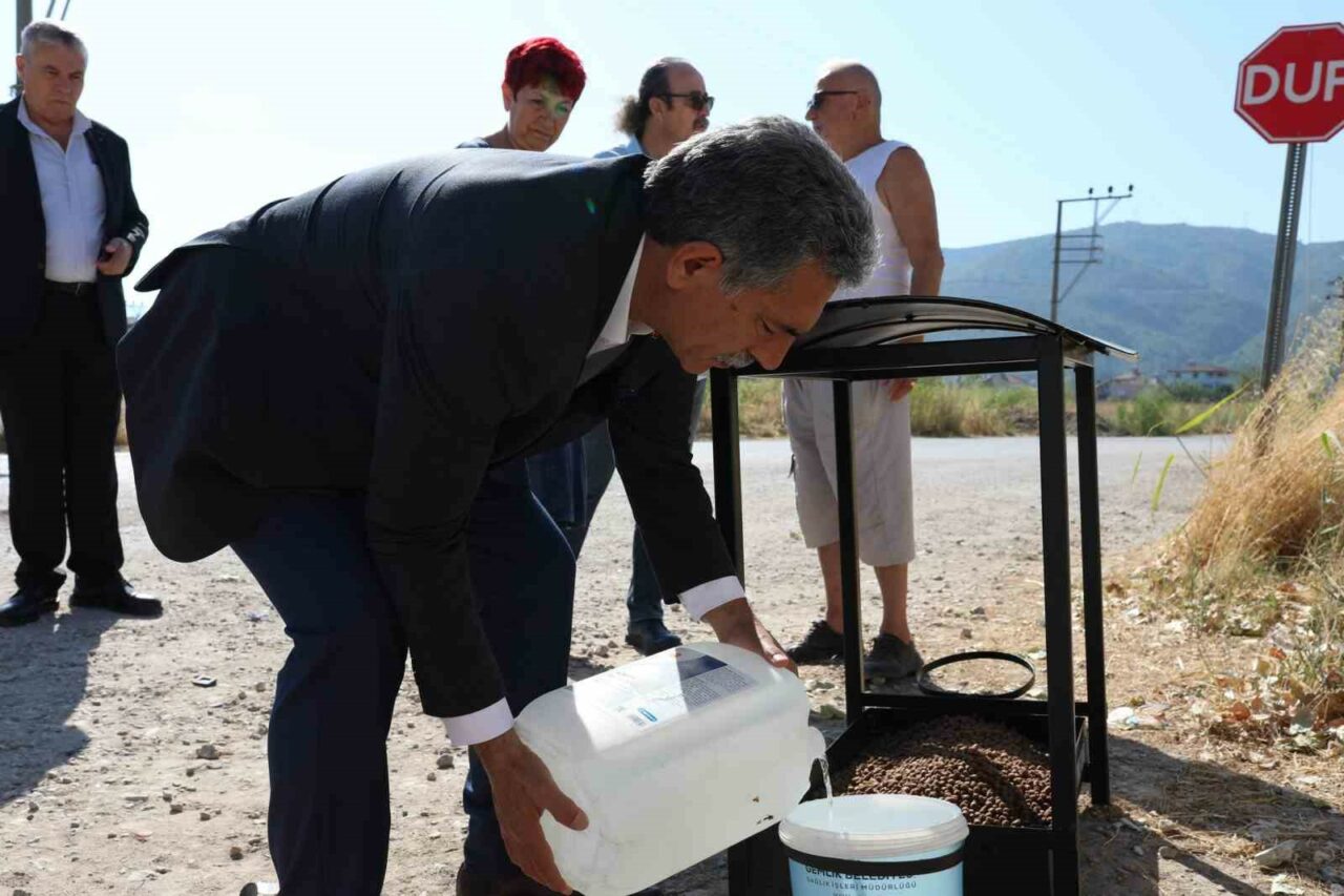 GEMLİK BELEDİYE BAŞKANI ŞÜKRÜ DEVİREN, SAĞLIK İŞLERİ MÜDÜRLÜĞÜ'NÜN DÜZENLİ OLARAK