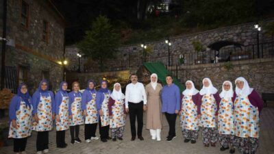 YILDIRIM BELEDİYE BAŞKANI OKTAY YILMAZ, ZEYNİLER'DE ‘ÇALIKUŞU KADINLAR TARIMSAL KALKINMA