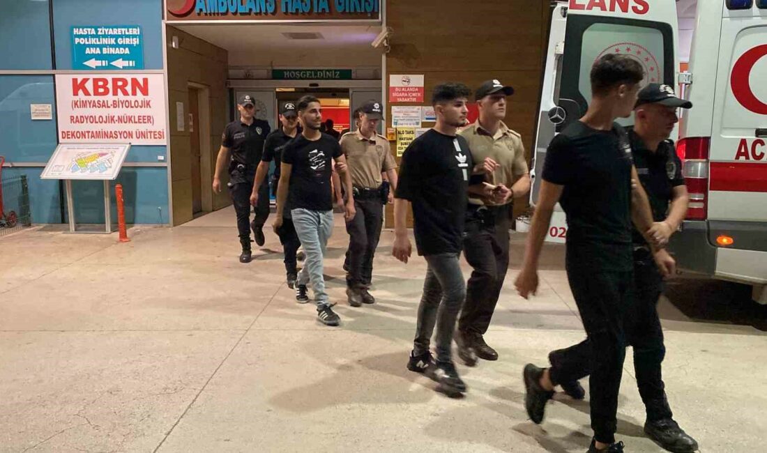 BURSA'NIN İNEGÖL İLÇESİNDE BİR EVDE GÜRÜLTÜ İHBARINA GİDEN POLİS EKİPLERİ,