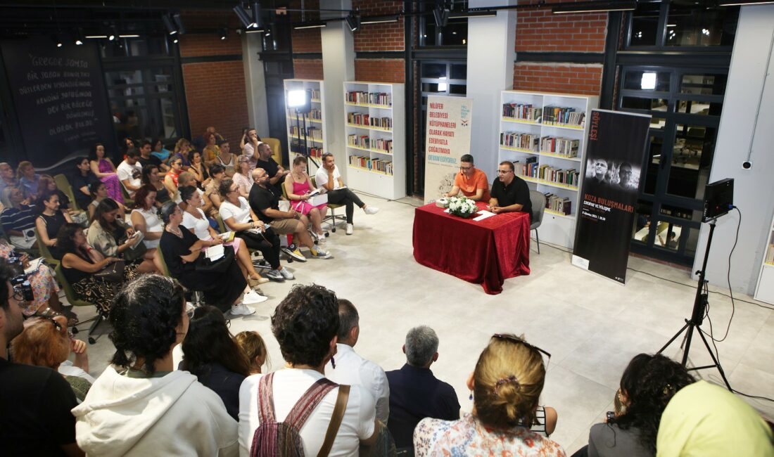 NİLÜFER BELEDİYESİ’NİN GÖRÜKLE’DEKİ KOZA KÜTÜPHANE’DE DÜZENLEDİĞİ ‘KOZA BULUŞMALARI’NA KATILAN EDEBİYAT