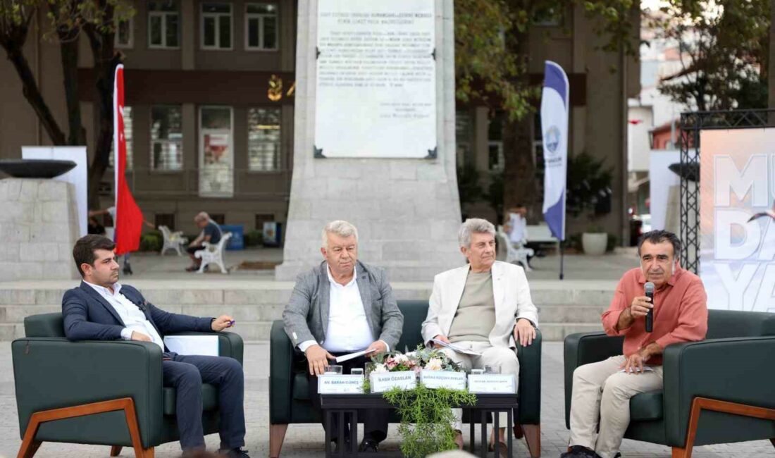 Mudanya’da turizmin geleceği Kitap Fuarı’nda konuşuldu MUDANYA BELEDİYESİ’NİN “DEĞİŞİM” TEMASIYLA DÜZENLEDİĞİ 6. MUDANYA KİTAP FUARI’NDA KONUŞAN