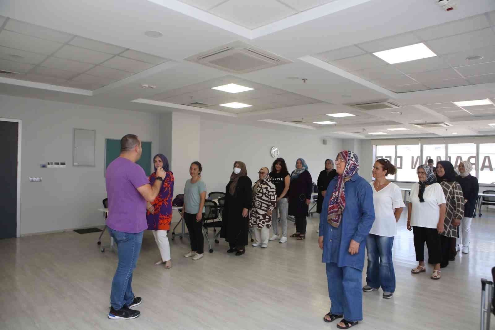 KADINLARIN SOSYALLEŞMESİ VE MAHALLE KÜLTÜRÜNÜN YAŞATILMASI İÇİN NİLÜFER BELEDİYESİ TARAFINDAN