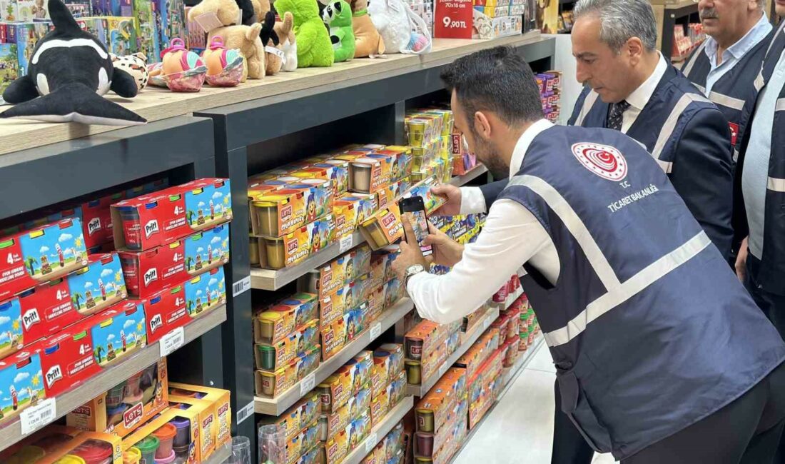 Okulların açılmasına sayılı günler kaldı: Kırtasiyeler teker teker denetleniyor OKULLAR AÇILMASINA SAYILI GÜNLER KALDI: KIRTASİYELER TEKER TEKER DENETLENİYOR