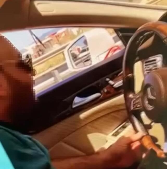 Otomatik tabancayla havaya ateş açtı, savcılık harekete geçti OTOMATİK TABANCAYLA HAVAYA ATEŞ AÇTI, SAVCILIK HAREKETE GEÇTİ