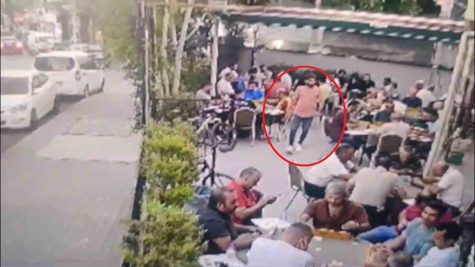 BURSA'DA KIRAATHANEDE OTURDUĞU SIRADA KAFASINA YORGUN MERMİ İSABET EDEN 4