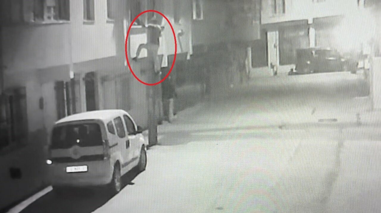 BURSA'DA "KERTENKELE" LAKAPLI OKTAY K. İSİMLİ HIRSIZ, 14 YIL KALDIĞI