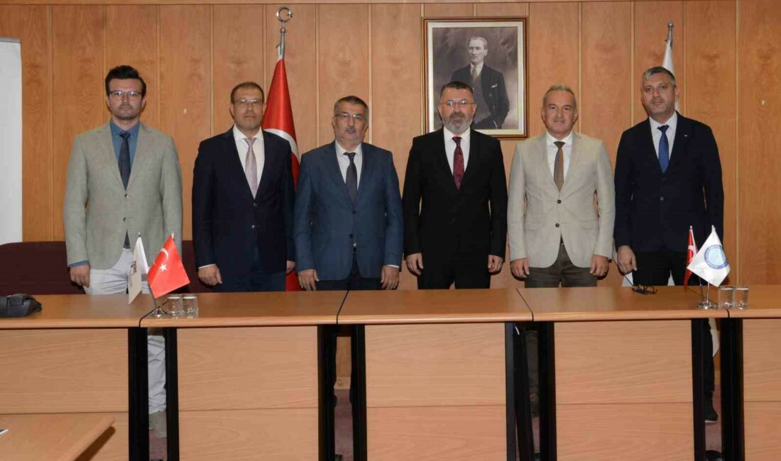 Sağlık Bilimleri Festivaline BUÜ desteği BURSA ULUDAĞ ÜNİVERSİTESİ (BUÜ), KARABÜK ÜNİVERSİTESİ (KBÜ) TARAFINDAN HER YIL