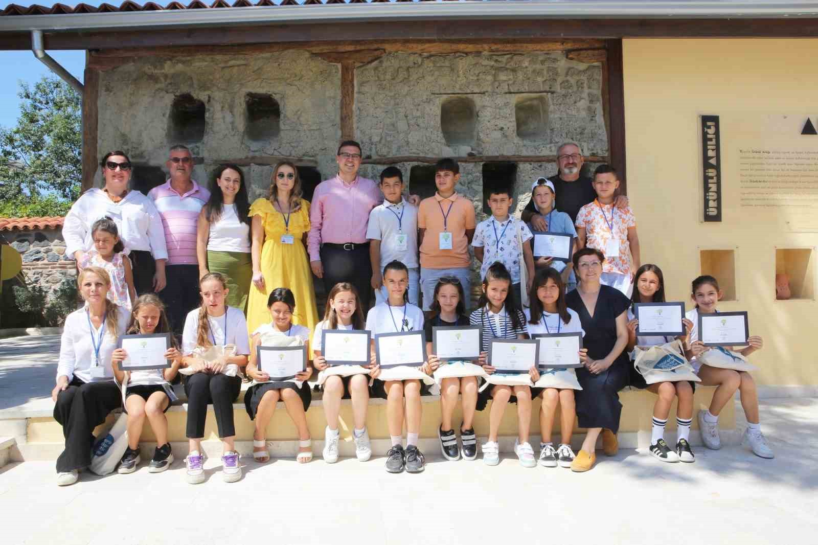 NİLÜFER BELEDİYESİ’NİN BU YIL ÜRÜNLÜ MAHALLESİ’NDE DÜZENLEDİĞİ “KÖYÜNÜN GELECEĞİ MİSİN?”