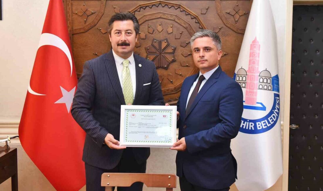 Yenişehir canlı hayvan pazarı kapatılmaktan kurtarıldı YILLARDIR KAÇAK OLARAK İŞLETİLEN YENİŞEHİR BELEDİYESİ CANLI HAYVAN PAZARI, TARIM