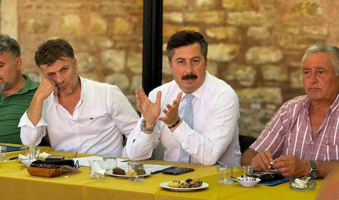 Yenişehir’de çiftçi acil eylem planı ile nefes alacak BİBER FİYATLARININ DÜŞMESİNİN ARDINDAN ÇÖZÜM ARAYIŞINA GİREN YENİŞEHİR BELEDİYE BAŞKANI