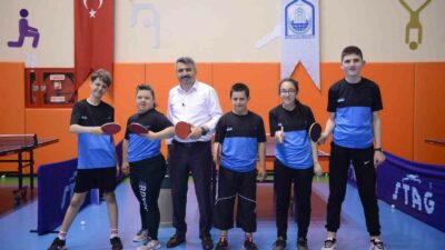 BURSA’NIN SPORDA MARKA YÜZÜ OLAN NAİM SÜLEYMANOĞLU SPOR KOMPLEKSİ’NDE EĞİTİMLER