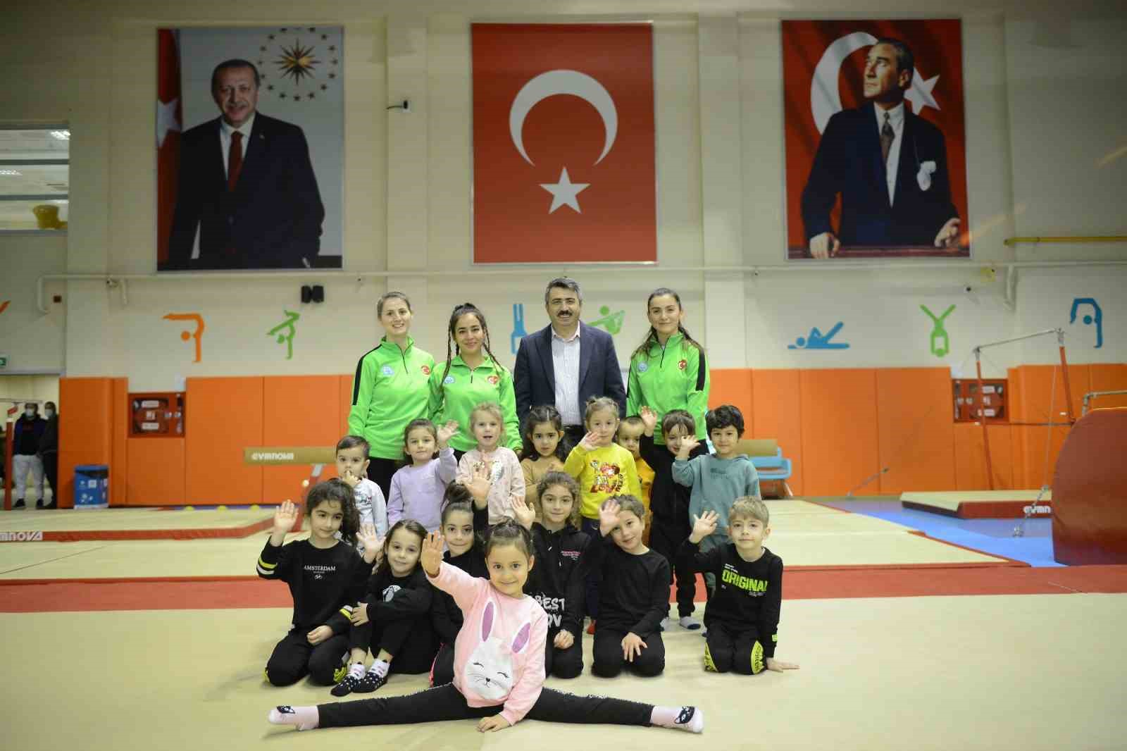 YILDIRIM BELEDİYESİ, 2019 YILINDAN BU YANA 8 BİN 250 ÖĞRENCİYE