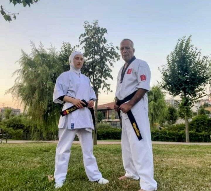 4. Uluslararası Esat Deli Hasan Kyokushin Şampiyonası Bursa’da yapılacak 4. ULUSLARARASI ESAT DELİ HASAN KYOKUSHİN ŞAMPİYONASI, 28-29 EYLÜL TARİHİNDE