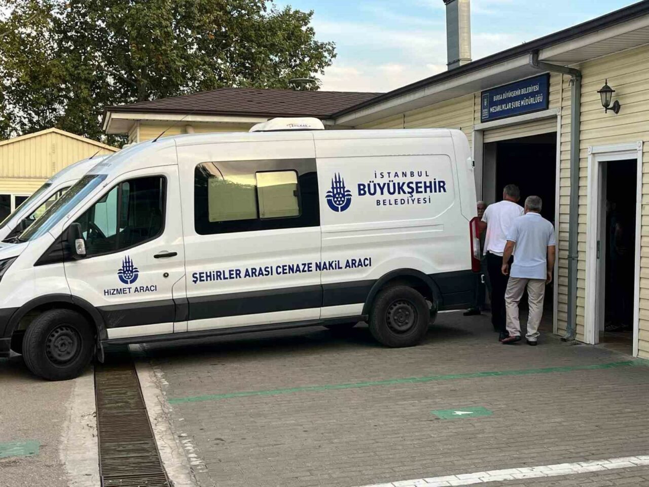 SOSYAL MEDYA FENOMENİ KÜBRA AYKUT, İSTANBUL’UN SULTANBEYLİ İLÇESİNDE BULUNAN EVİNİN