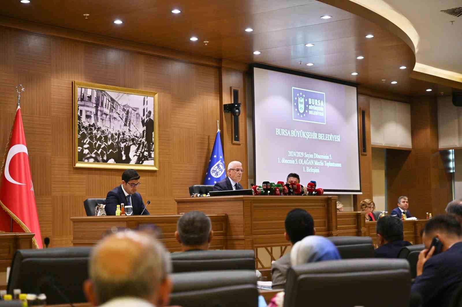 BURSA BÜYÜKŞEHİR BELEDİYE BAŞKANI MUSTAFA BOZBEY, KENTSEL DÖNÜŞÜM KONUSUNDA KENTİ