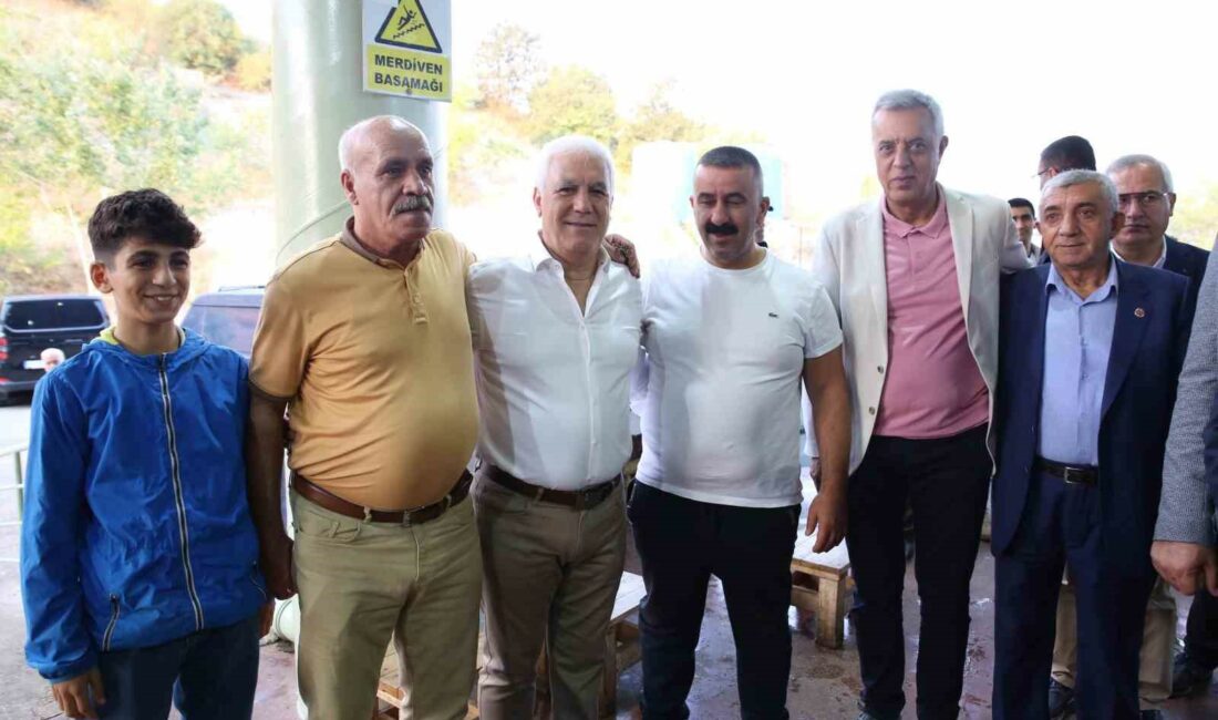 Başkan Bozbey’den ‘Vira Bismillah’ diyen balıkçılara ziyaret MUSTAFA BOZBEY, 1 EYLÜL İTİBARİYLE DENİZLERDE AV YASAĞININ KALKMASI DOLAYISIYLA