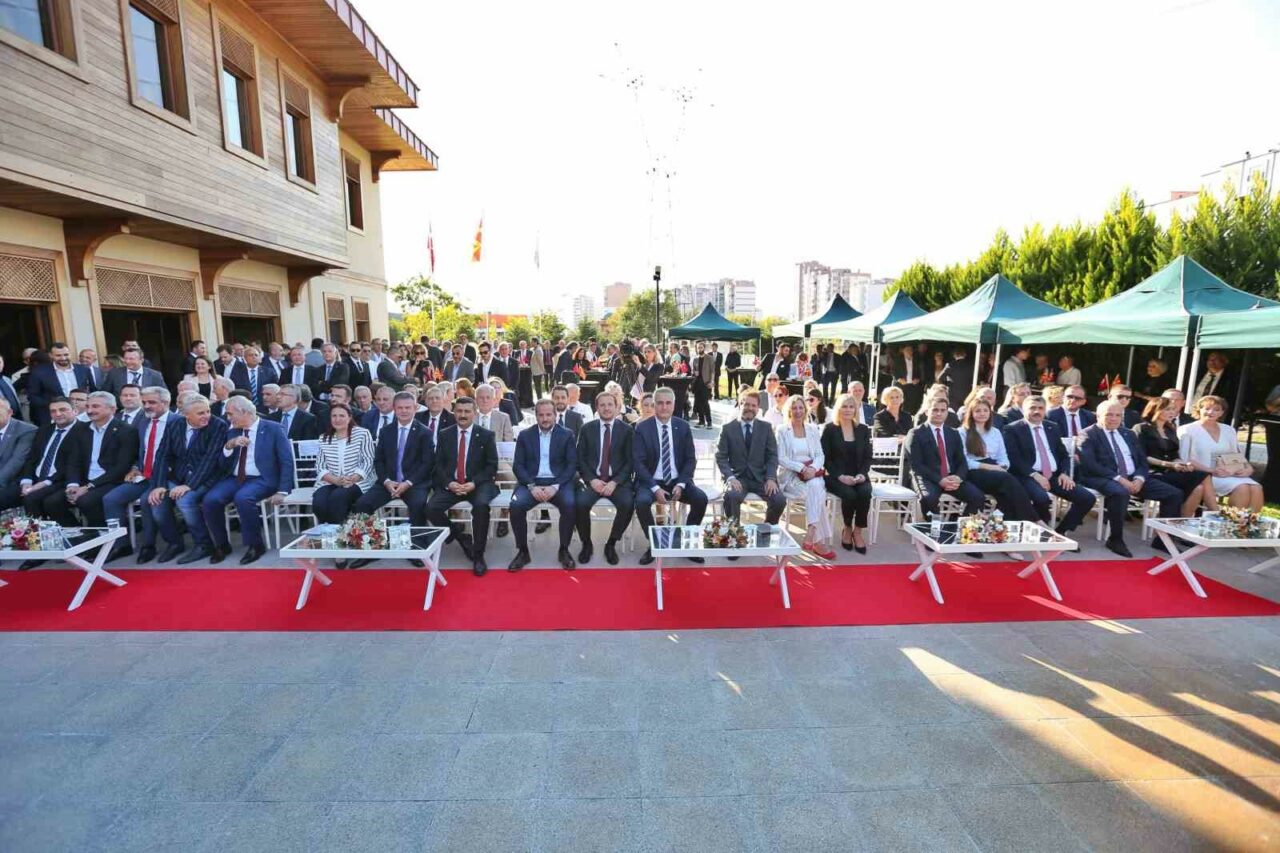 BURSA İLE MAKEDONYA ARASINDA DOSTLUK KÖPRÜSÜ