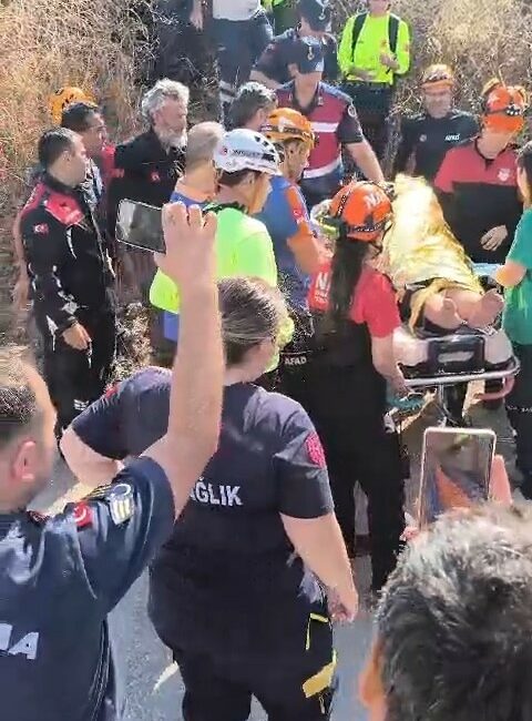 Bursa’da 2 gündür kayıp olarak aranan kadın bulundu BURSA'NIN GEMLİK İLÇESİNDEKİ EVİNDEN ÇIKTIKTAN SONRA, GERİ DÖNMEYEN KADIN İÇİN