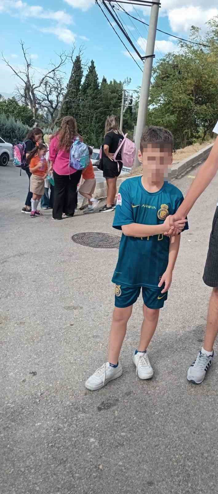 BURSA'DA 'OKULA GİDİYORUM' DİYE EVDEN ÇIKAN VE BİR DAHA GERİ