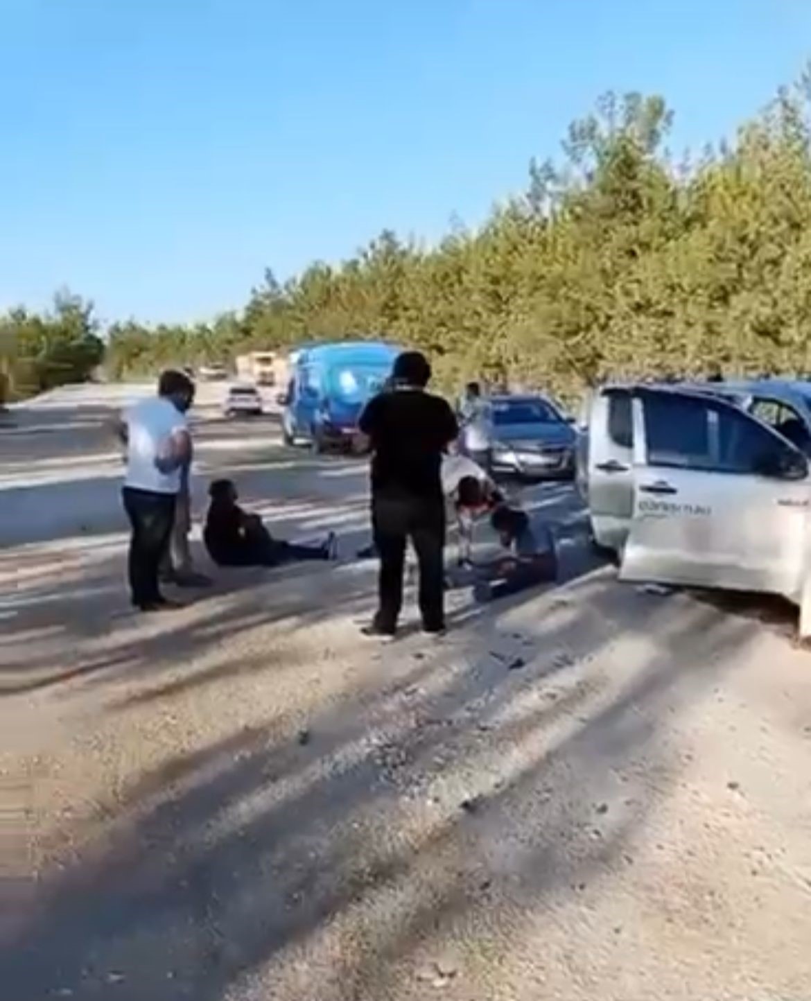 BURSA’DA İKİ OTOMOBİL KAFA KAFAYA ÇARPTI : 6 YARALI