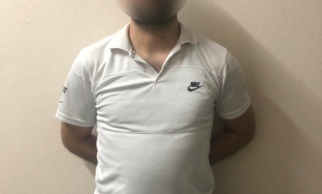 Bursa’da uyuşturucu suçundan 15 yıl hapis cezasıyla aranan şüpheli yakalandı BURSA'DA UYUŞTURUCU SUÇUNDAN HAKKINDA 15 YIL 1 AY 12 GÜN