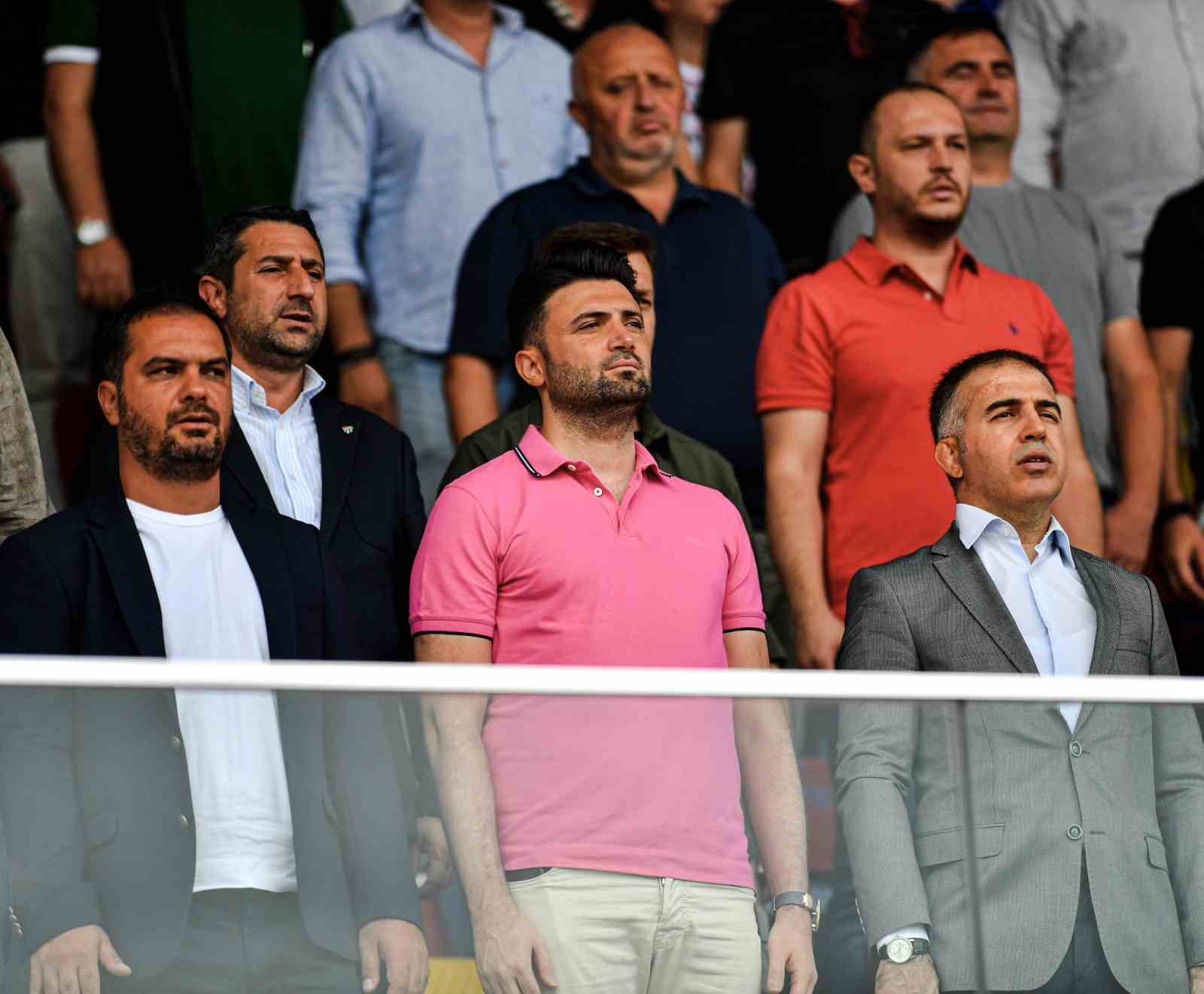 BURSASPOR BAŞKANI ENES ÇELİK AÇIKLAMADA BULUNDU.