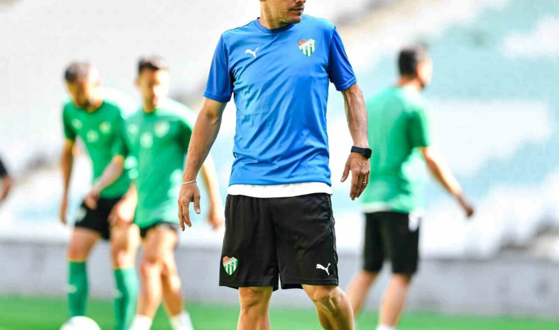 Bursaspor’da Tokat Belediye Plevne Spor maçı hazırlıkları başladı BURSASPOR'DA TOKAT BELEDİYE PLEVNE SPOR MAÇI HAZIRLIKLARI BAŞLADI.