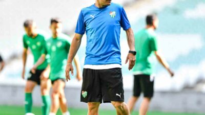 BURSASPOR'DA TOKAT BELEDİYE PLEVNE SPOR MAÇI HAZIRLIKLARI BAŞLADI.