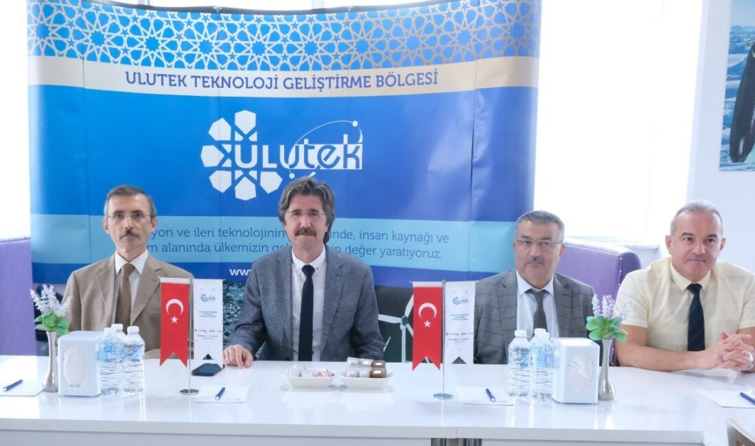 ULUTEK TEKNOPARK, BURSA ULUDAĞ ÜNİVERSİTESİ (BUÜ) REKTÖRÜ PROF. DR. FERUDUN
