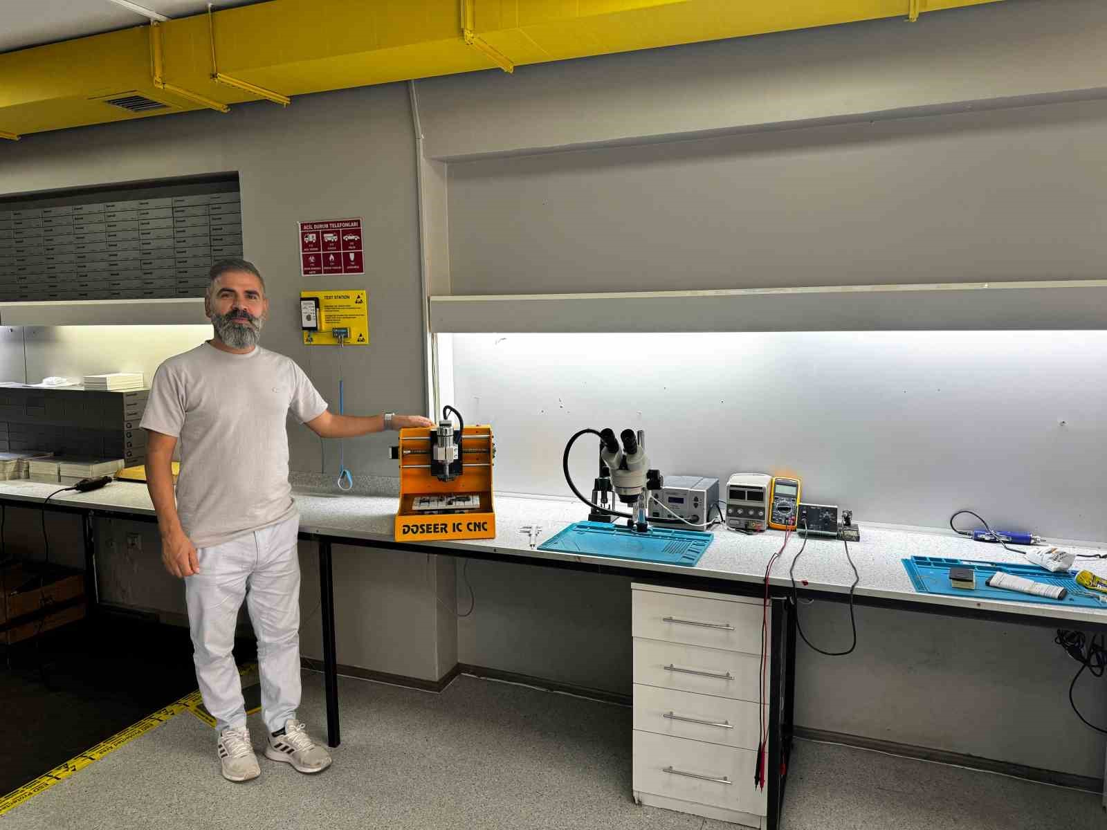 BURSA'DA 7 YILDIR TELEFON TAMİRCİLİĞİ İLE UĞRAŞAN HAKAN SERT İCAT