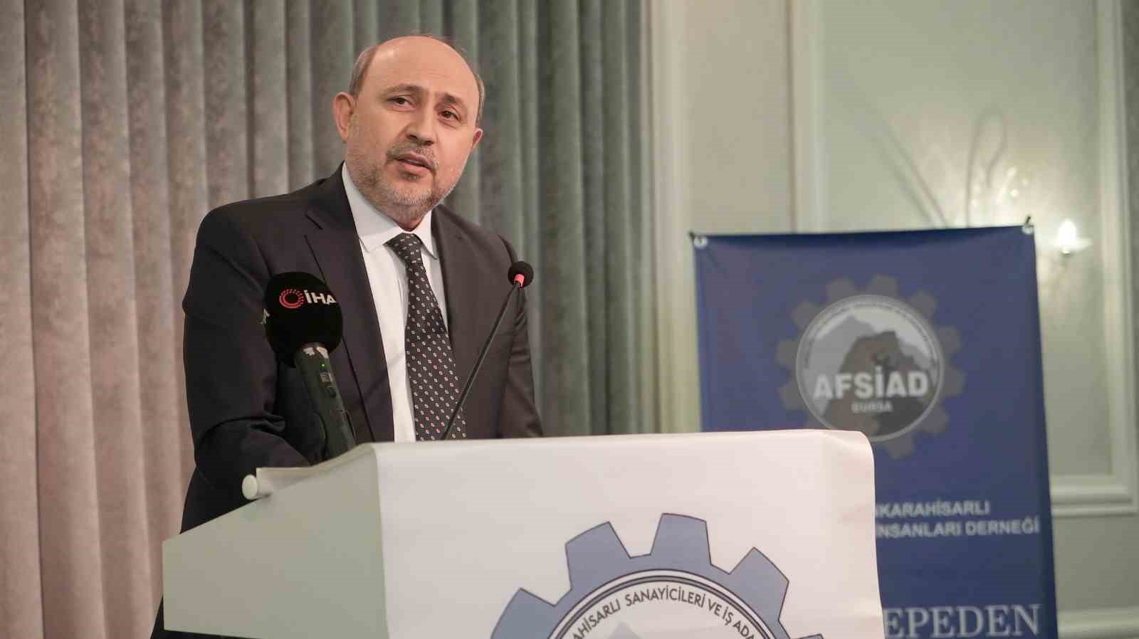 BURSA’NIN İHRACATTA KAN KAYBETTİĞİNE DİKKAT ÇEKEN BURSA AFSİAD YÖNETİM KURULU