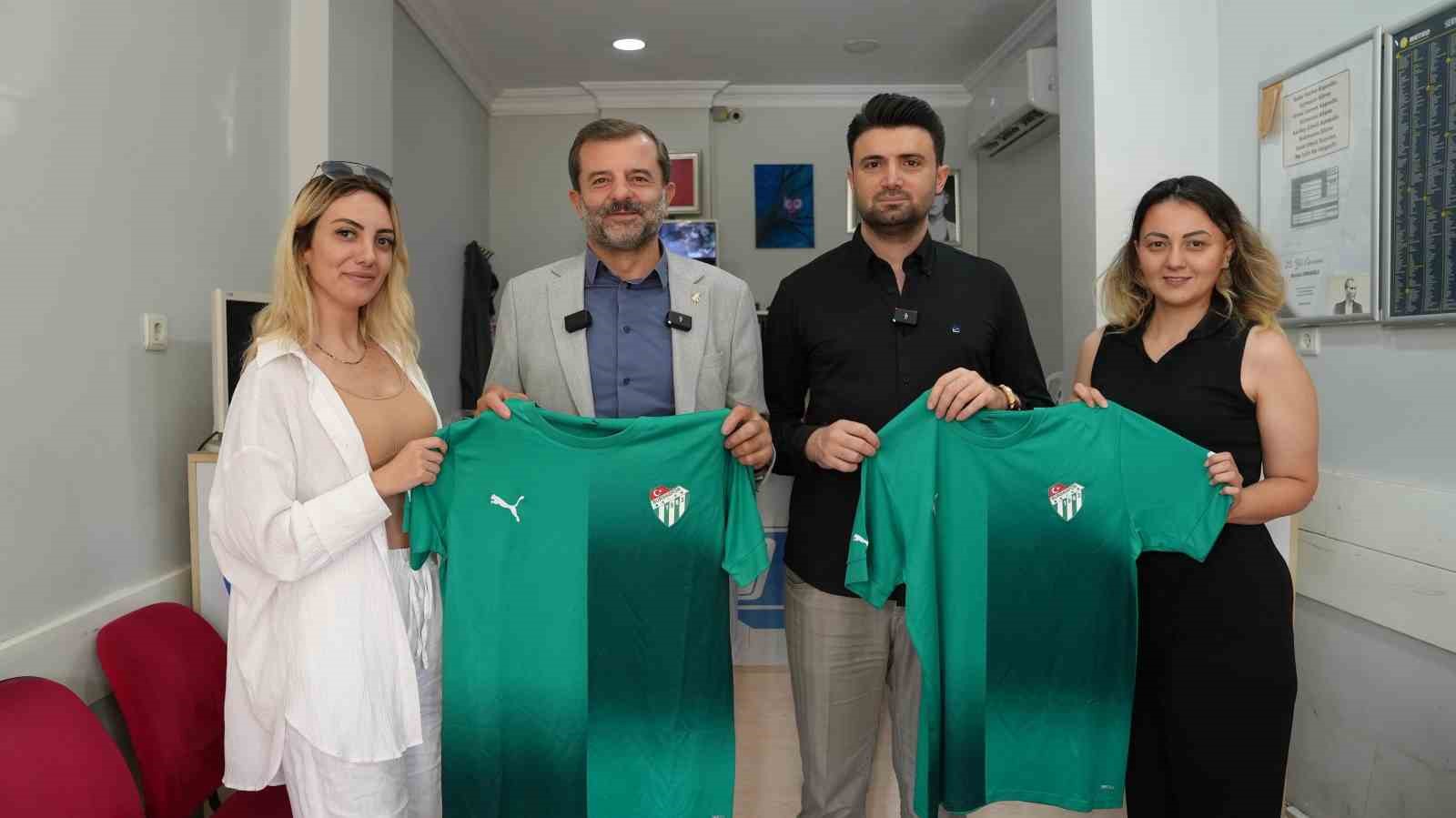 BURSASPOR’UN YENİ BAŞARILARA İMZA ATMA YOLCULUĞUNDA, KULÜP BAŞKANI ENES ÇELİK’İN