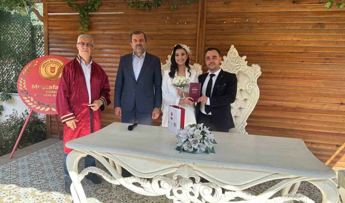 Gürsu’yu evlendiren adam artık emekli GÜRSU BELEDİYESİ’NDE SENELERCE EVLENDİRME MEMURU OLARAK GÖREV YAPAN VE ON