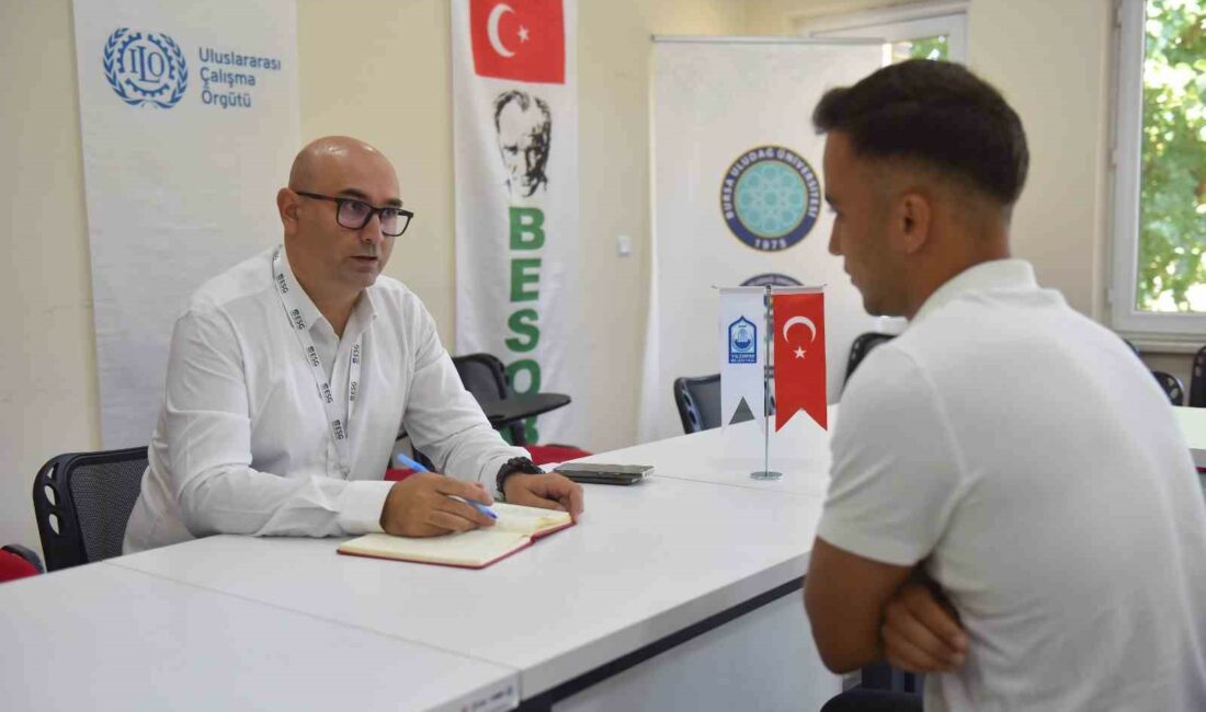 İşveren ile işçi Yıldırım’da buluşuyor YILDIRIM BELEDİYESİ, İŞ ARAYAN VATANDAŞLAR İLE İŞVEREN ARASINDA KÖPRÜ KURMAYA