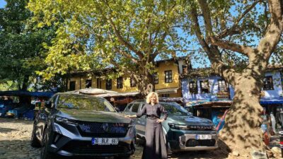 KOÇASLANLAR MOTORLU ARAÇLAR, BURSA’NIN UNESCO MİRASI TARİHİ CUMALIKIZIK KÖYÜNDE RENAULT