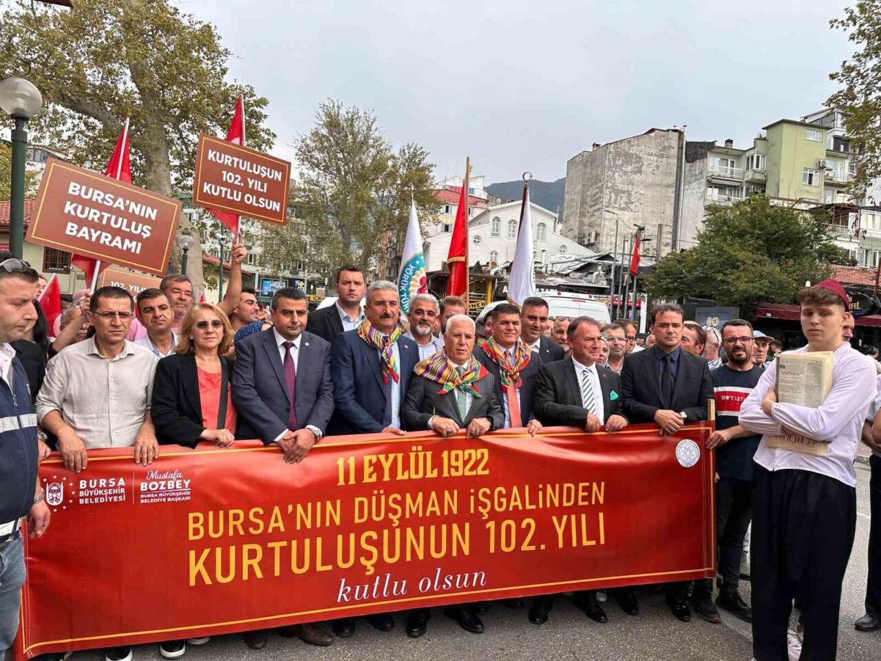 BURSA’NIN DÜŞMAN İŞGALİNDEN KURTULUŞUNUN 102. YIL DÖNÜMÜ ANISINA BURSA BÜYÜKŞEHİR