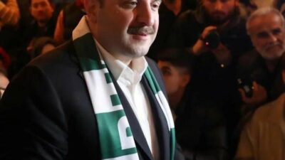 MUSTAFA VARANK SÖZÜNDE DURDU, BURSASPOR’UN DEPLASMAN SPONSORU OLDU