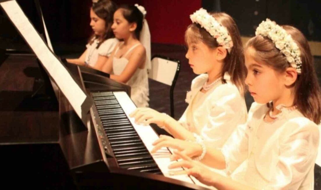 Nilüfer Belediyesi sanat atölyelerinde kayıtlar başladı NİLÜFER BELEDİYESİ SANAT ATÖLYELERİNE YENİ DÖNEM KAYITLARI 11 EYLÜL’DE BAŞLADI.